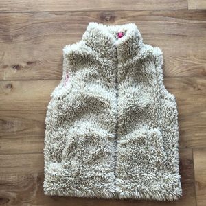 Mini Boden furry vest-size 7-8y
